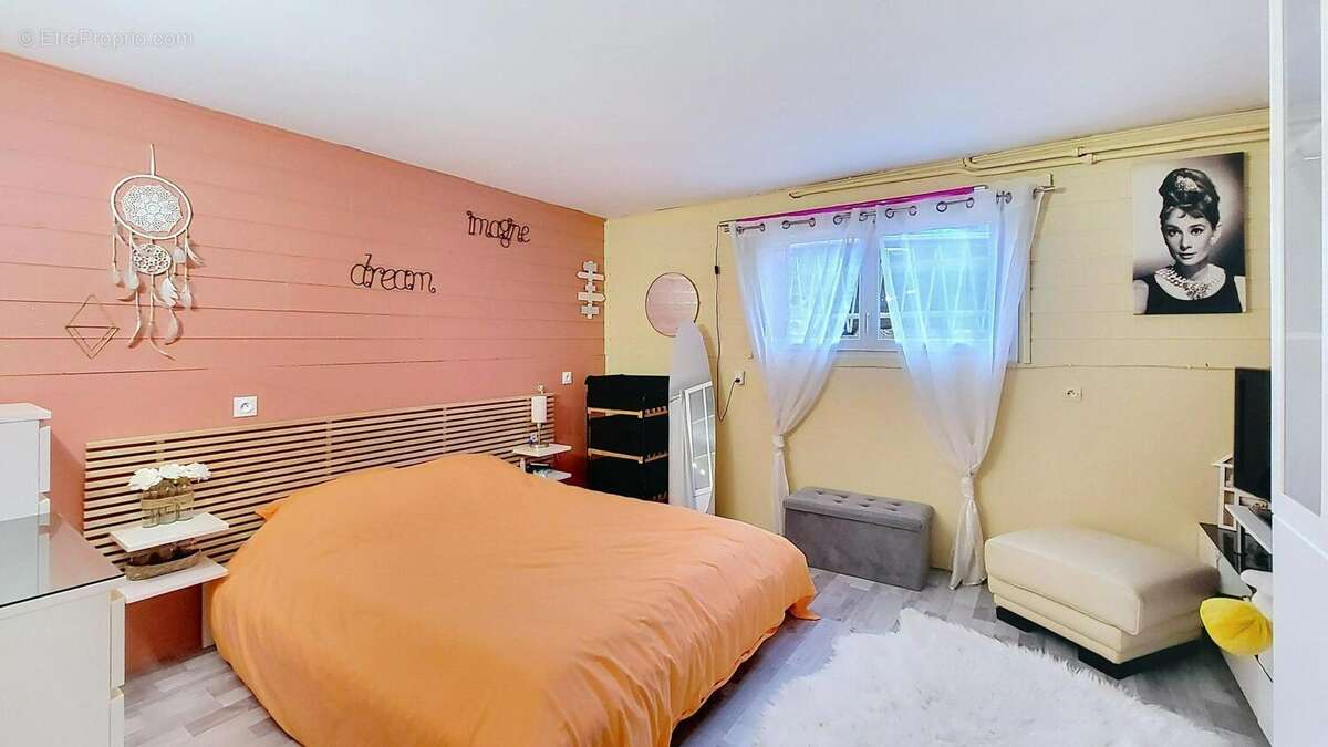 Photo 7 - Maison à THIAIS