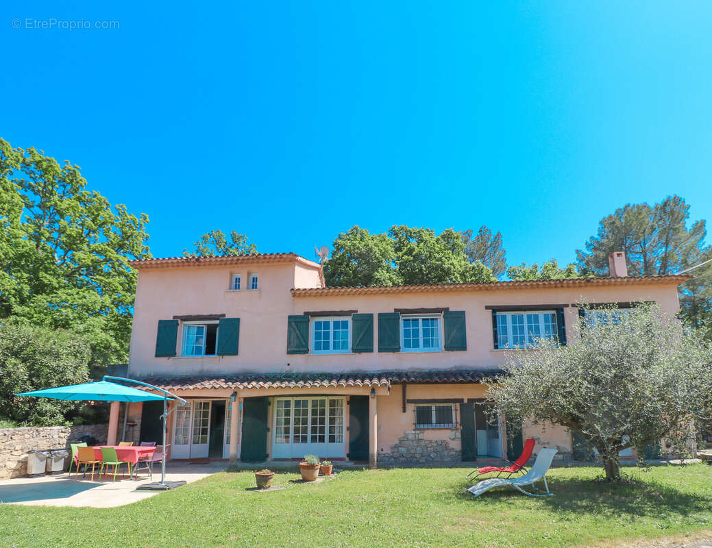 Maison à FAYENCE