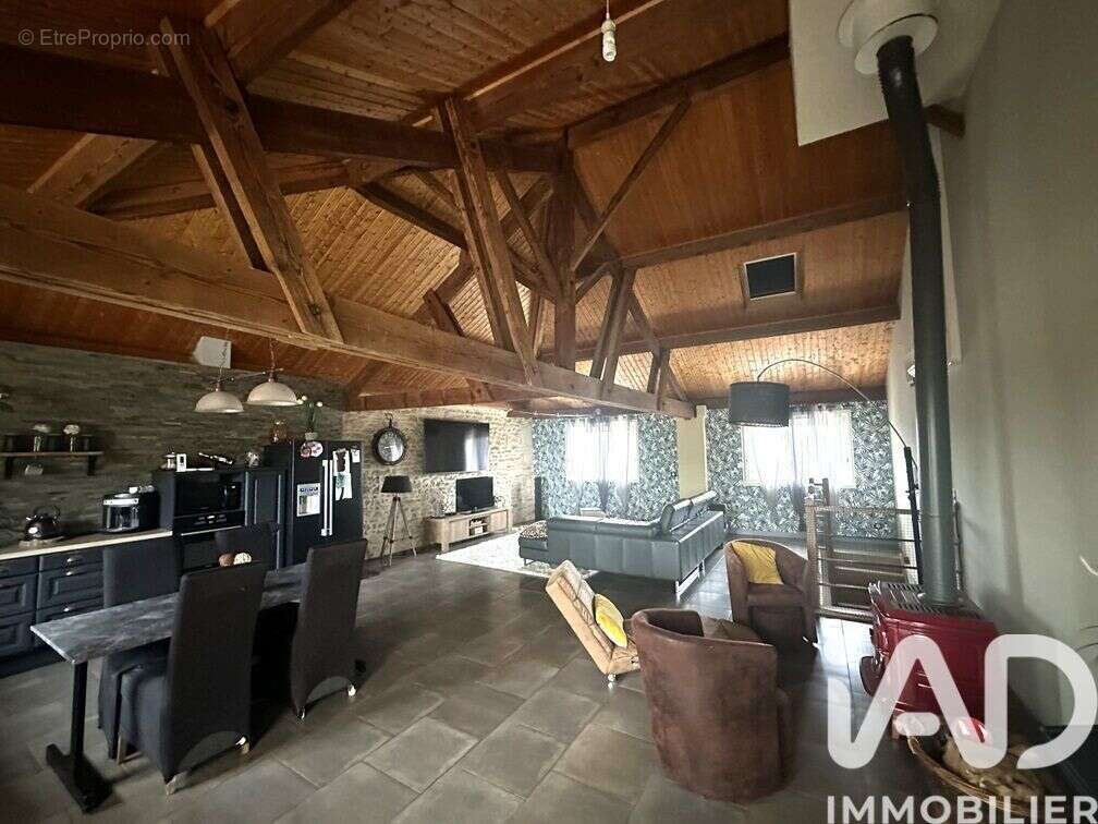 Photo 2 - Maison à MARCILLAC