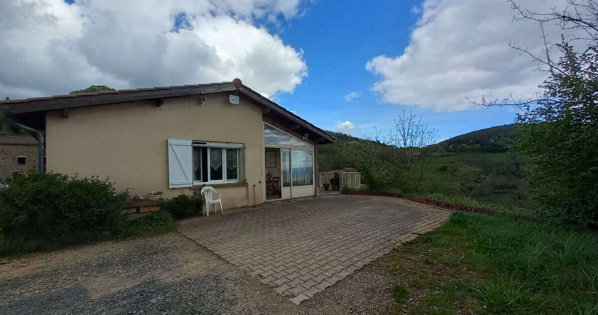 Maison de plain-pied , 103 m² , vue exceptionnelle. Terrain 2 800 m² - photo 10