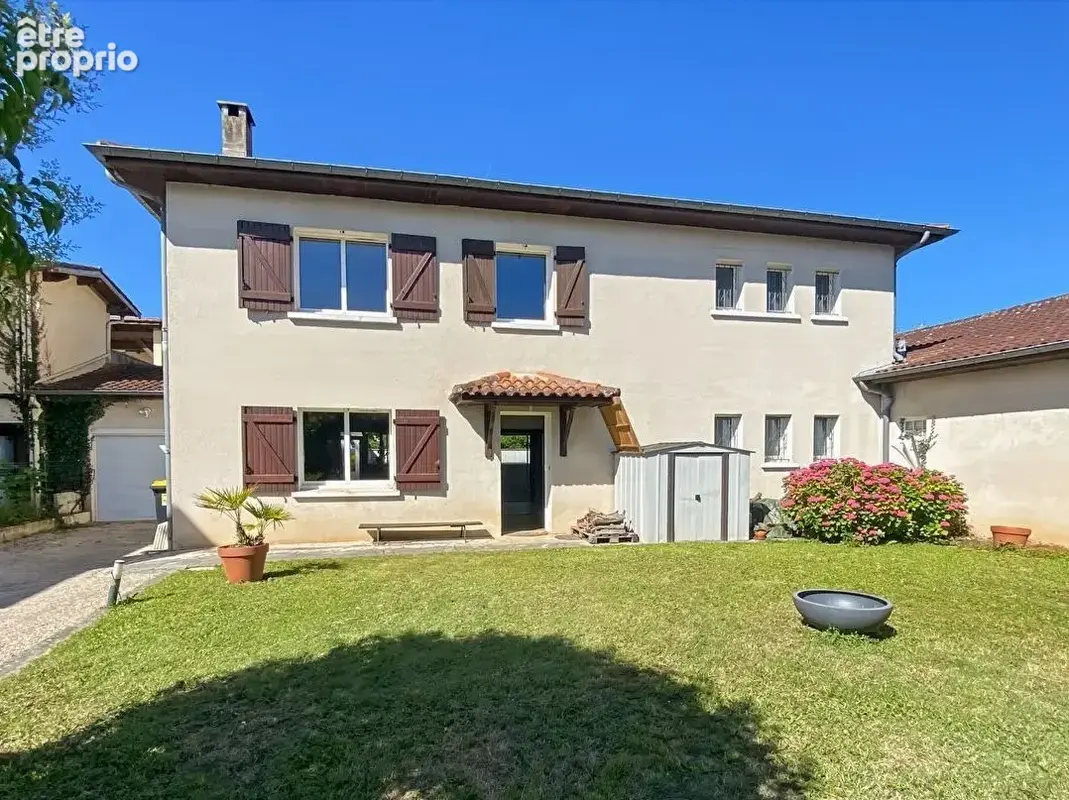 Maison à MEAUZAC