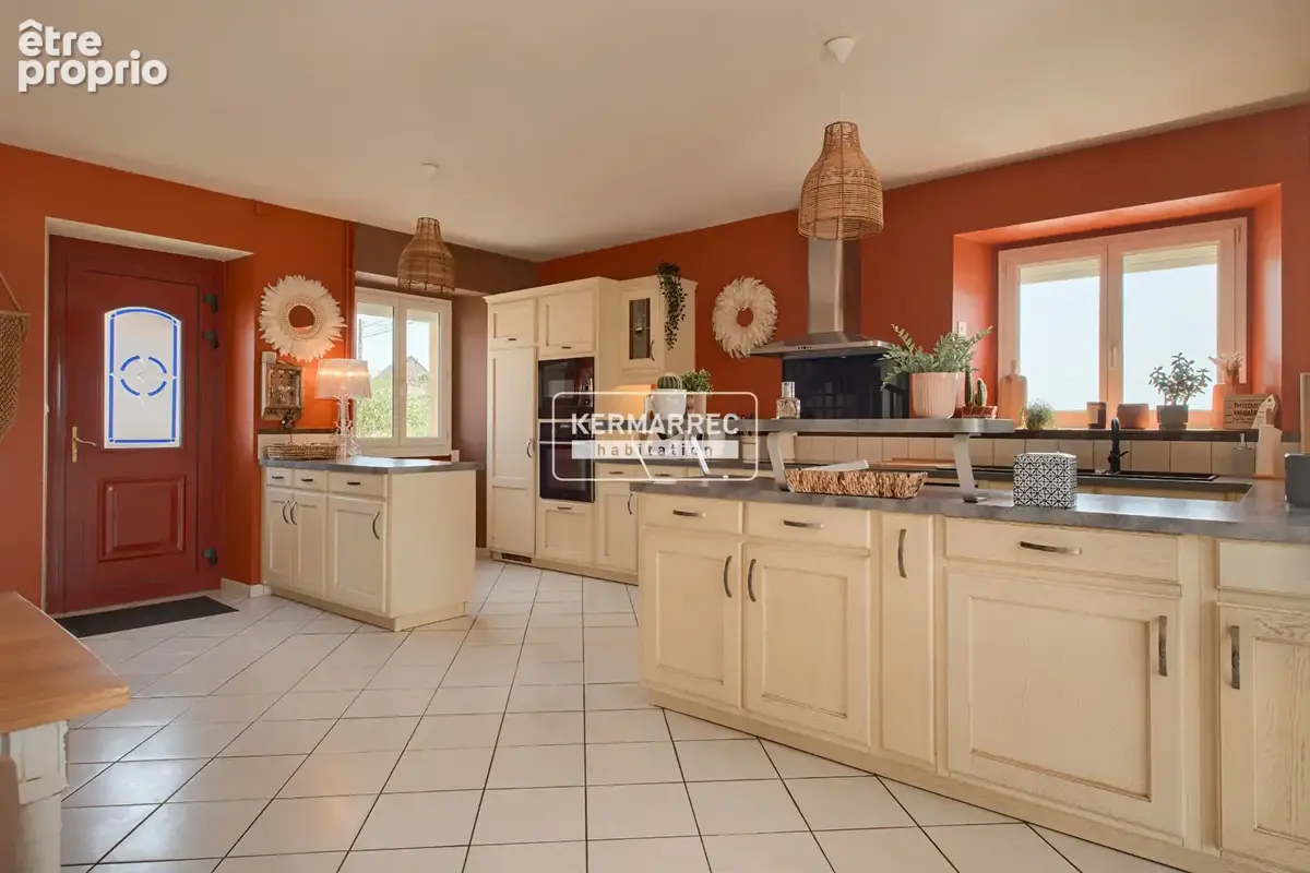 A VENDRE Maison Argentré-Du-Plessis 10 pièce(s) 195 m2 - 324 500  HAI - photo 11