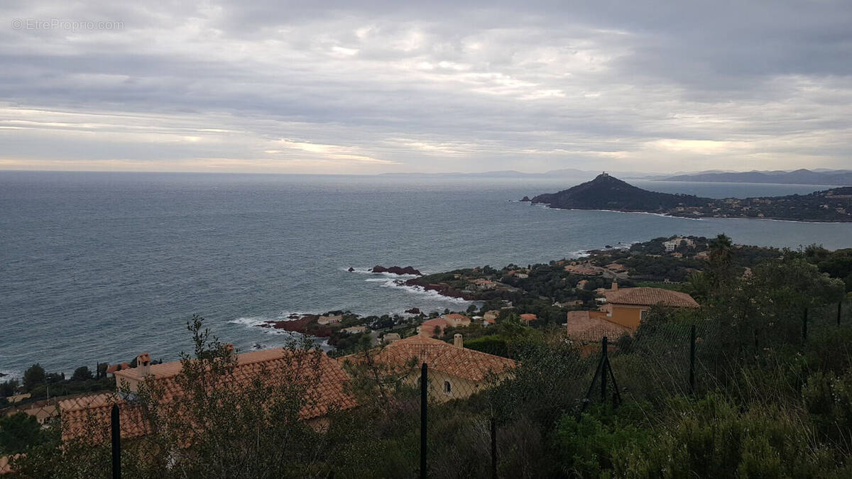 Terrain à LA SEYNE-SUR-MER