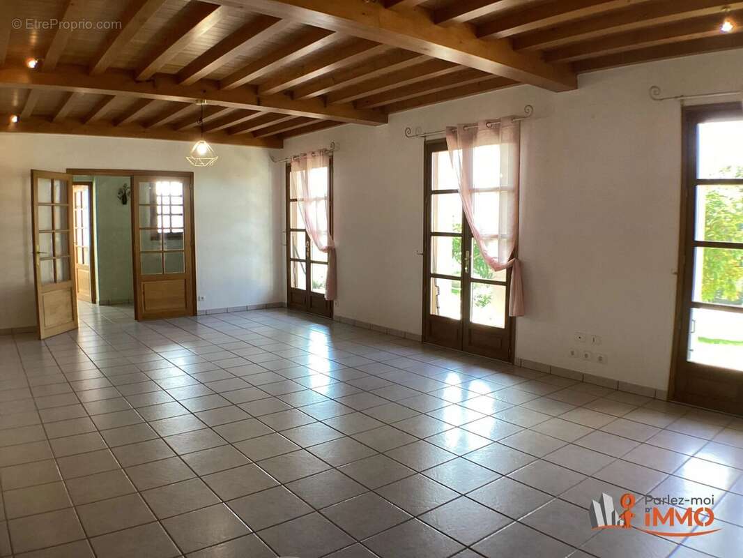 Maison à LA TOURETTE