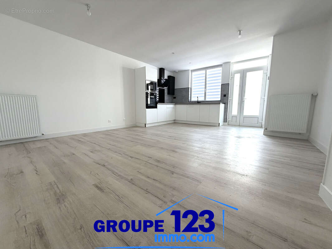 Immeuble de rapport rénové   2 appartements indépendants   DPE C   Appoigny - photo 2