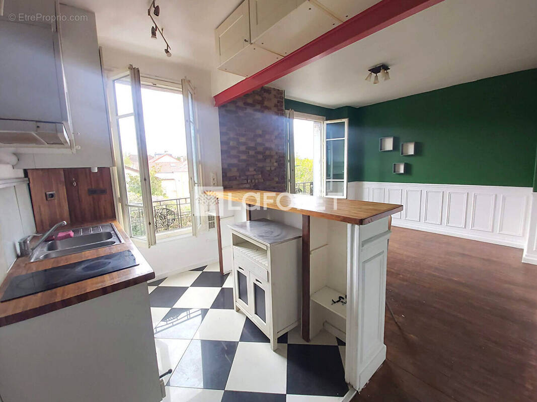 Appartement à LE RAINCY