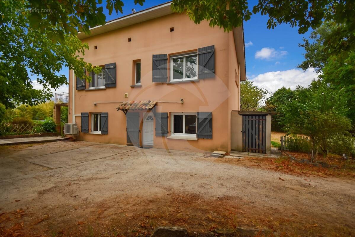 Maison à BIOULE