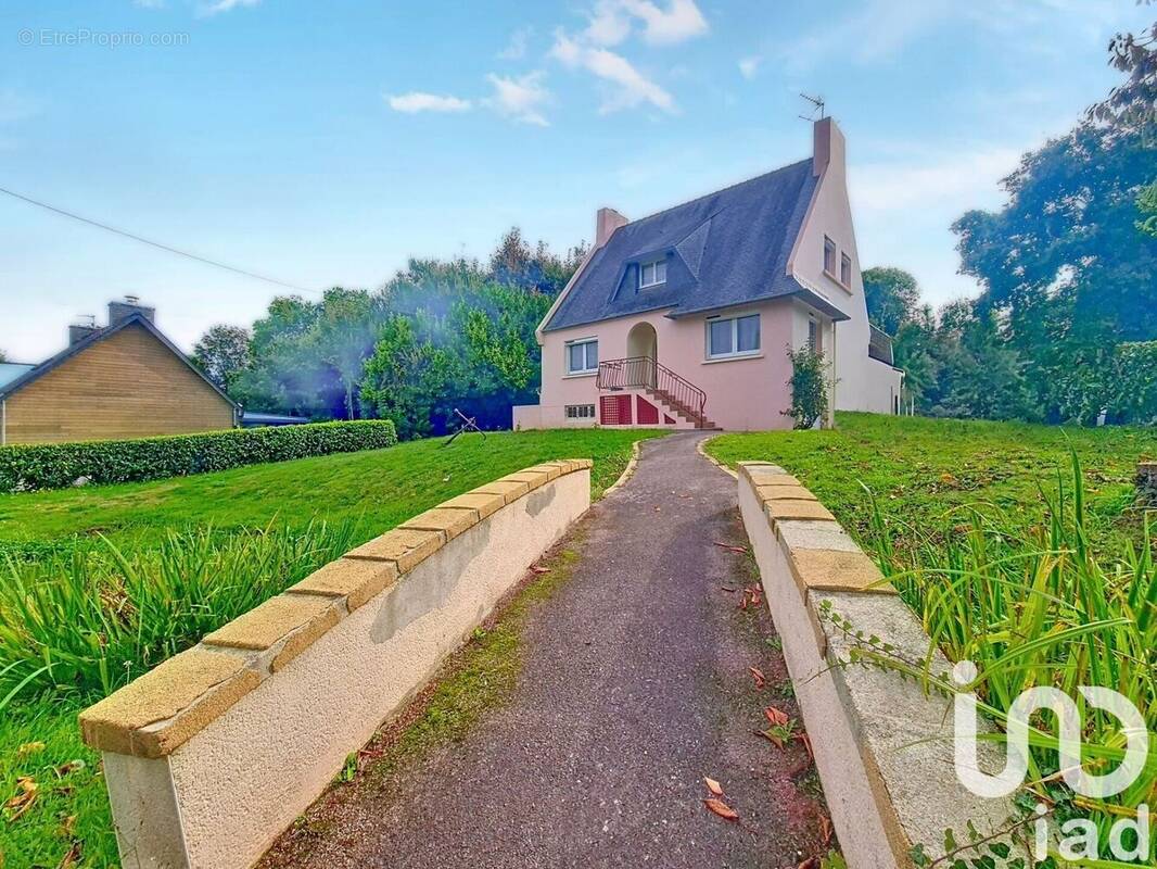 Photo 1 - Maison à PLOUGONVELIN