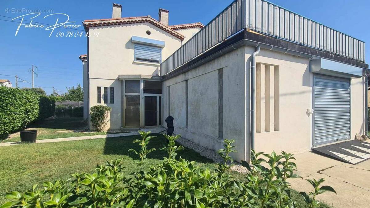 Maison à MONTELIMAR