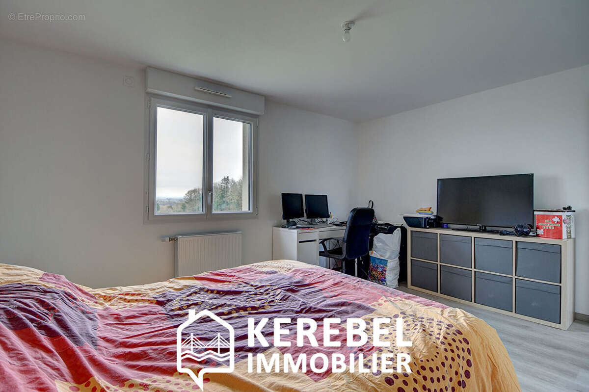 Maison à SAINT-URBAIN