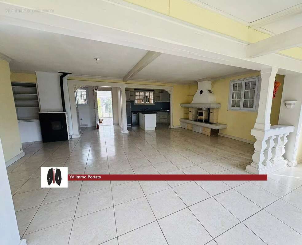 Maison à PORTETS