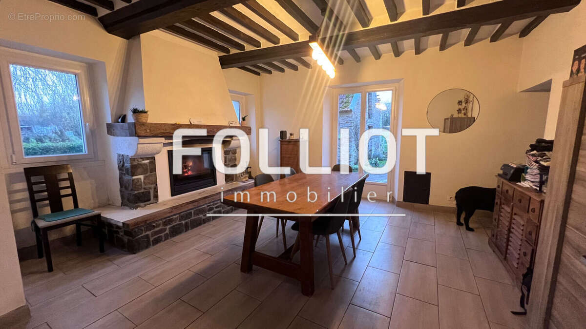 Maison à SAINT-CLAIR-SUR-L'ELLE