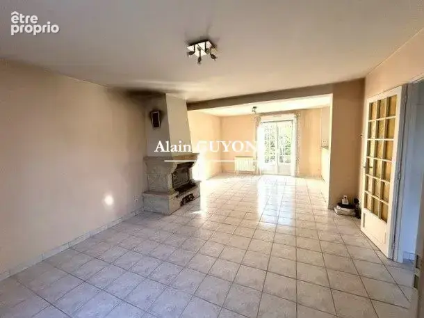 Maison 6 pièces 152 m² à vendre à Lisieux (14100) - photo 2