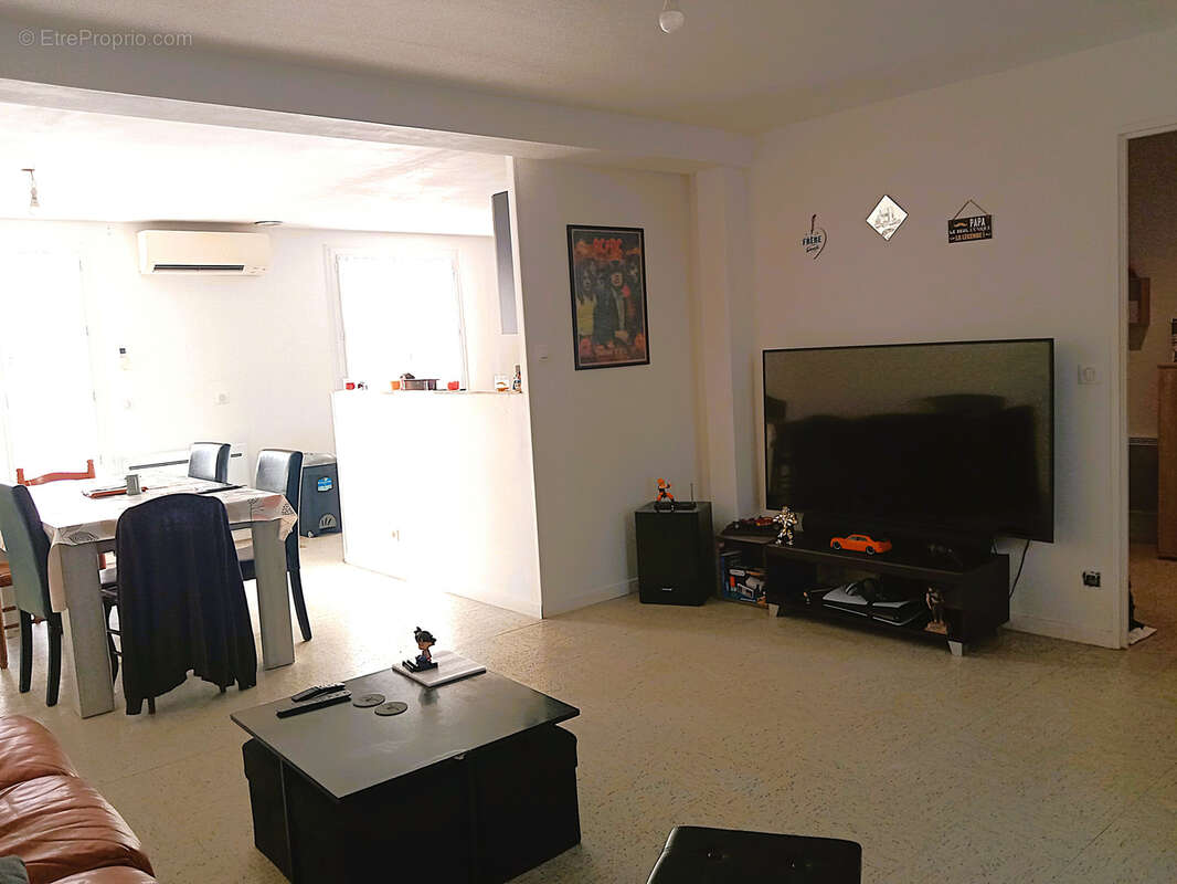 Maison à FAINS-LA-FOLIE