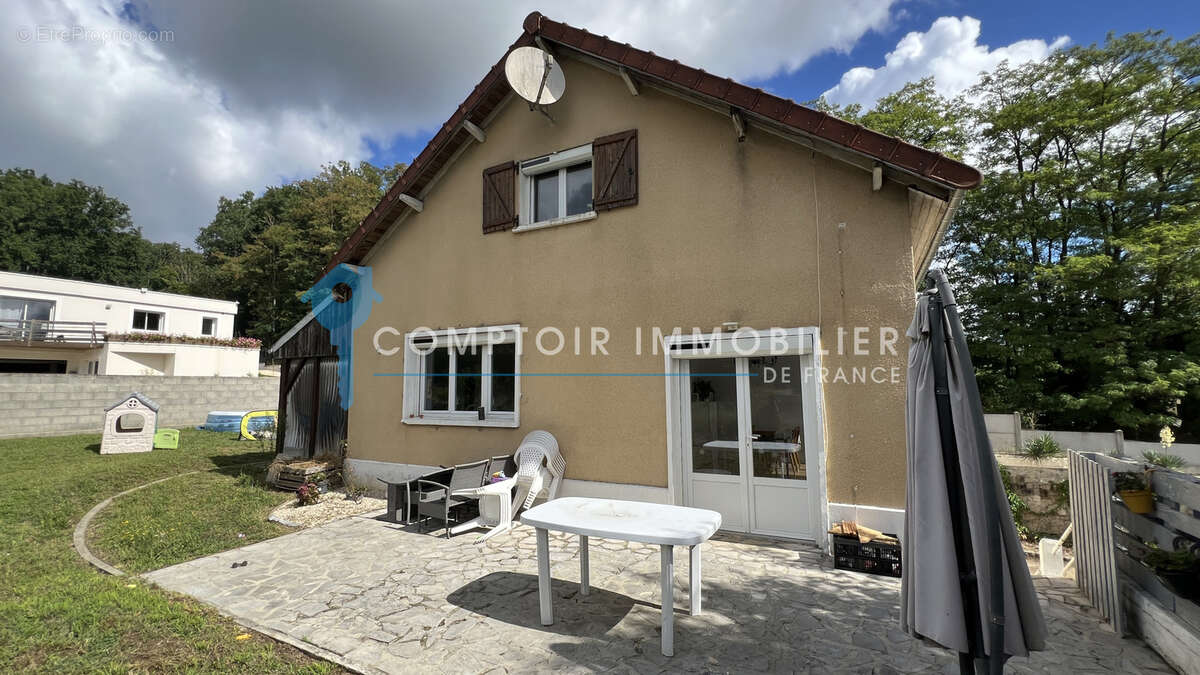 Maison 4 chambres ss sol terrain 524m2 - photo 2
