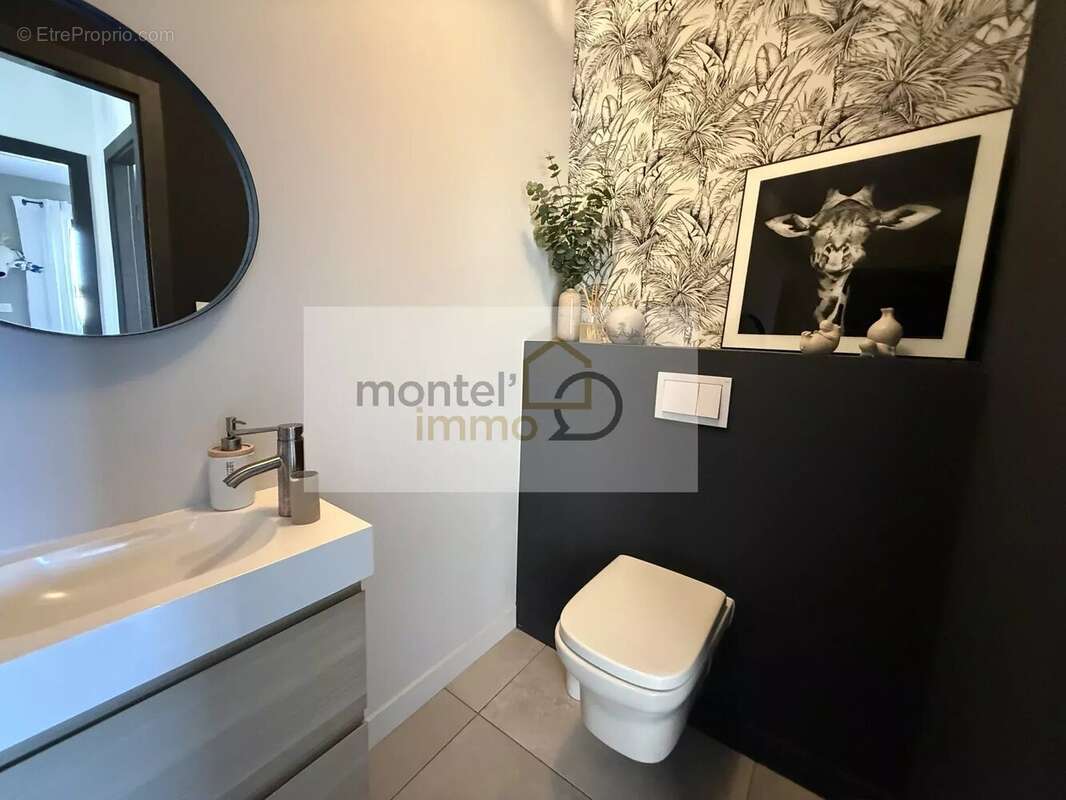 Maison à MONTELIMAR