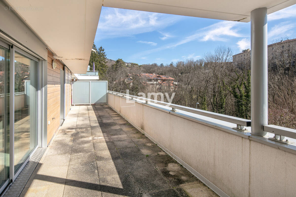 Appartement à LA TRONCHE