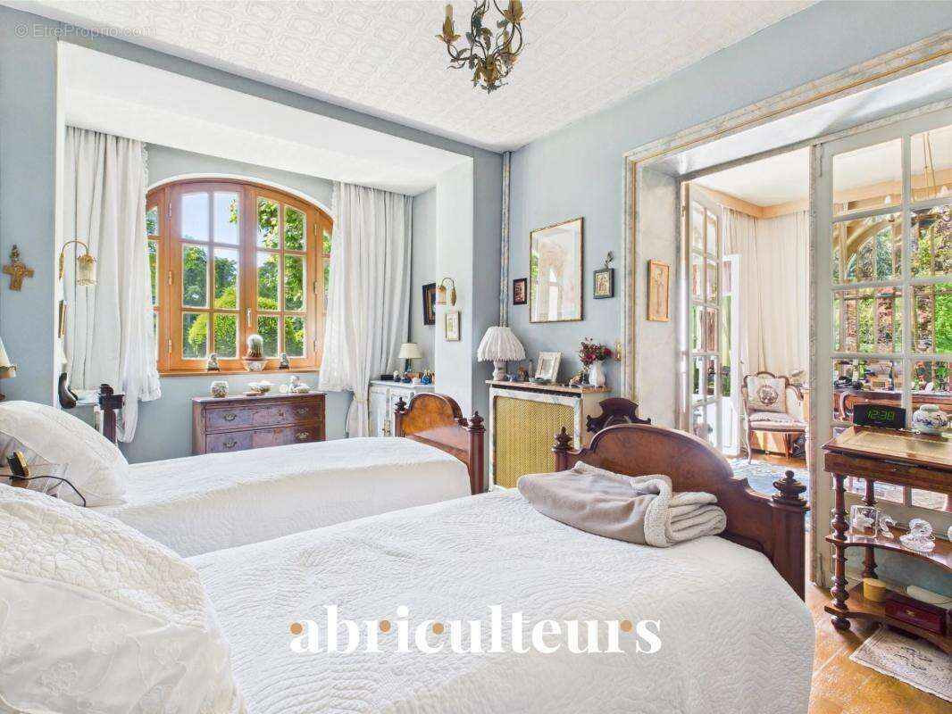 Appartement à SAINT-MANDE