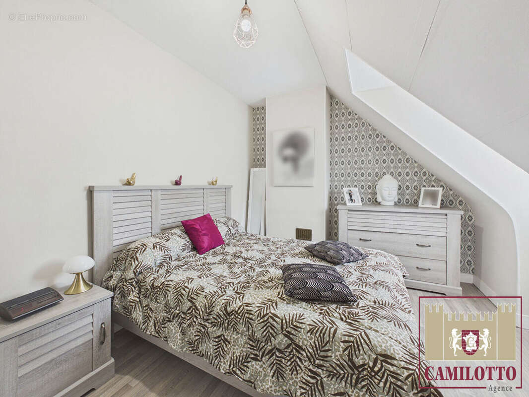 Maison Nogent Le Roi 5 pièces - photo 12