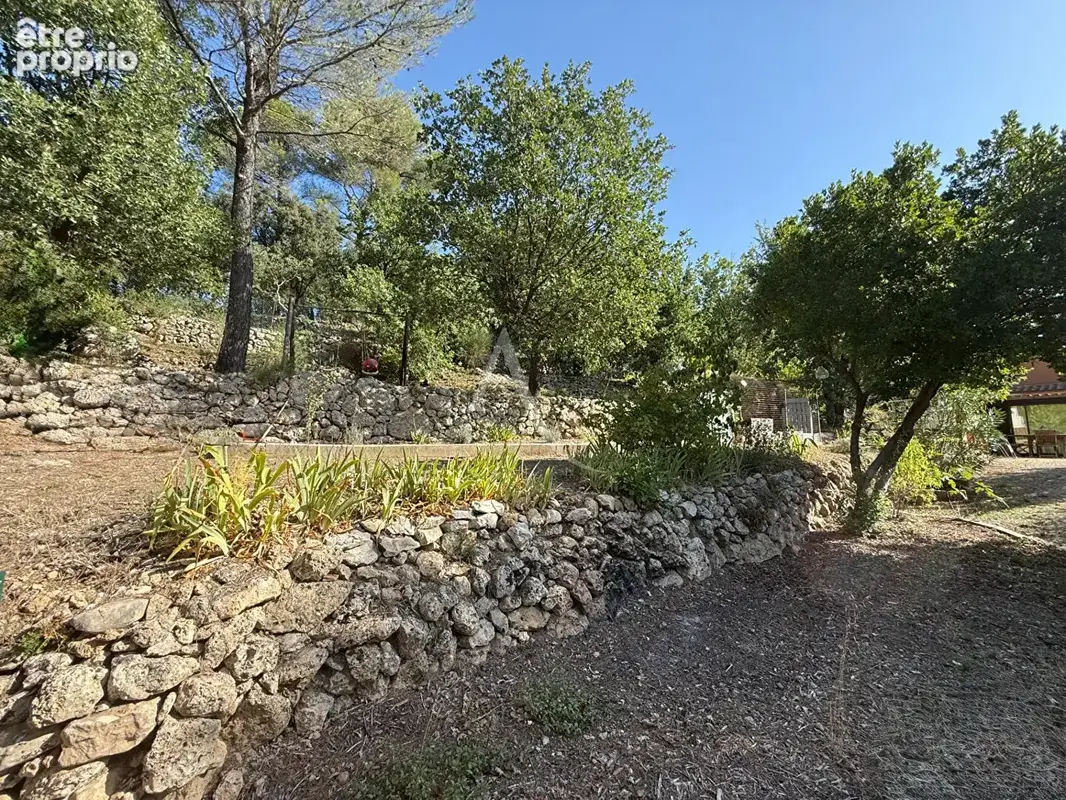 Villa varages de 106m2 au calme sur terrain de 2525m2 et piscine - photo 16
