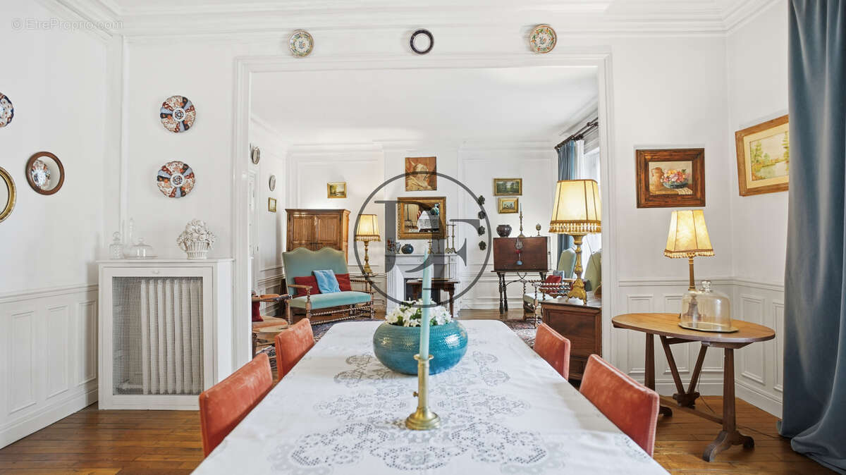 Appartement à FONTAINEBLEAU