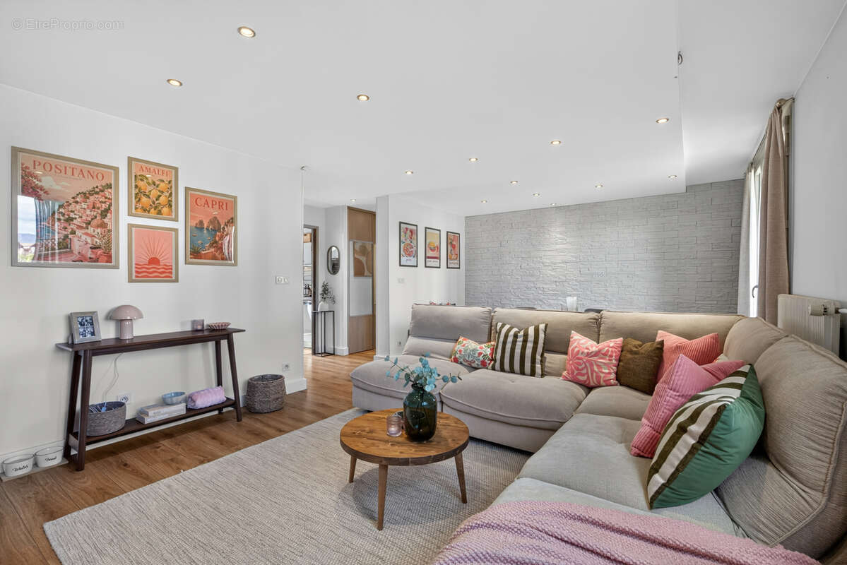 Appartement à LA RAVOIRE