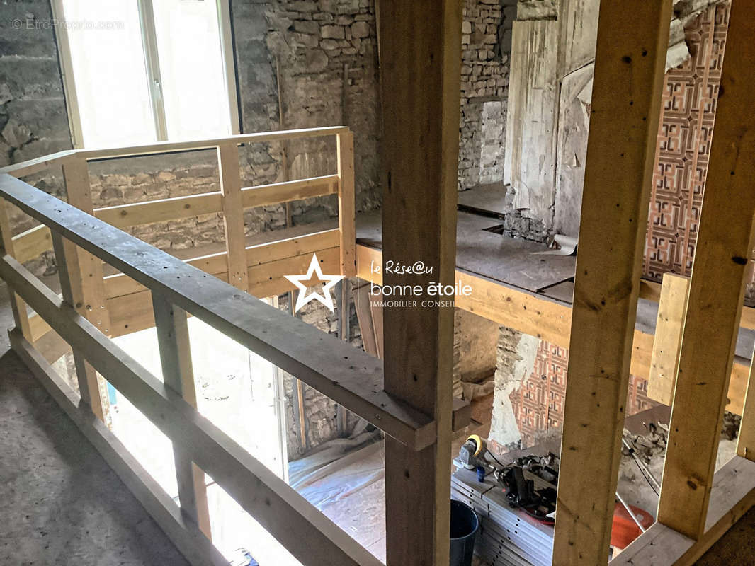 Maison à COLOMBEY-LES-DEUX-EGLISES