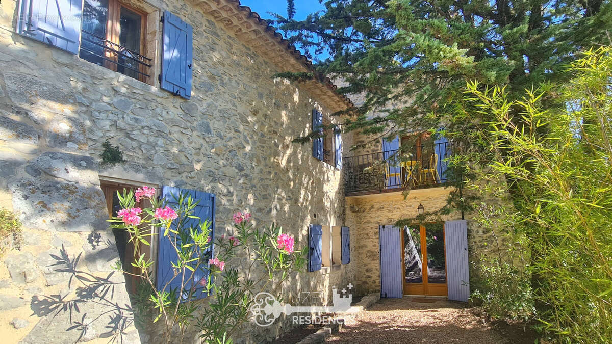Ancienne magnanerie de caractère avec piscine et studio indépendant sur 6600 m2 de terrain - secteur Lussan - photo 9