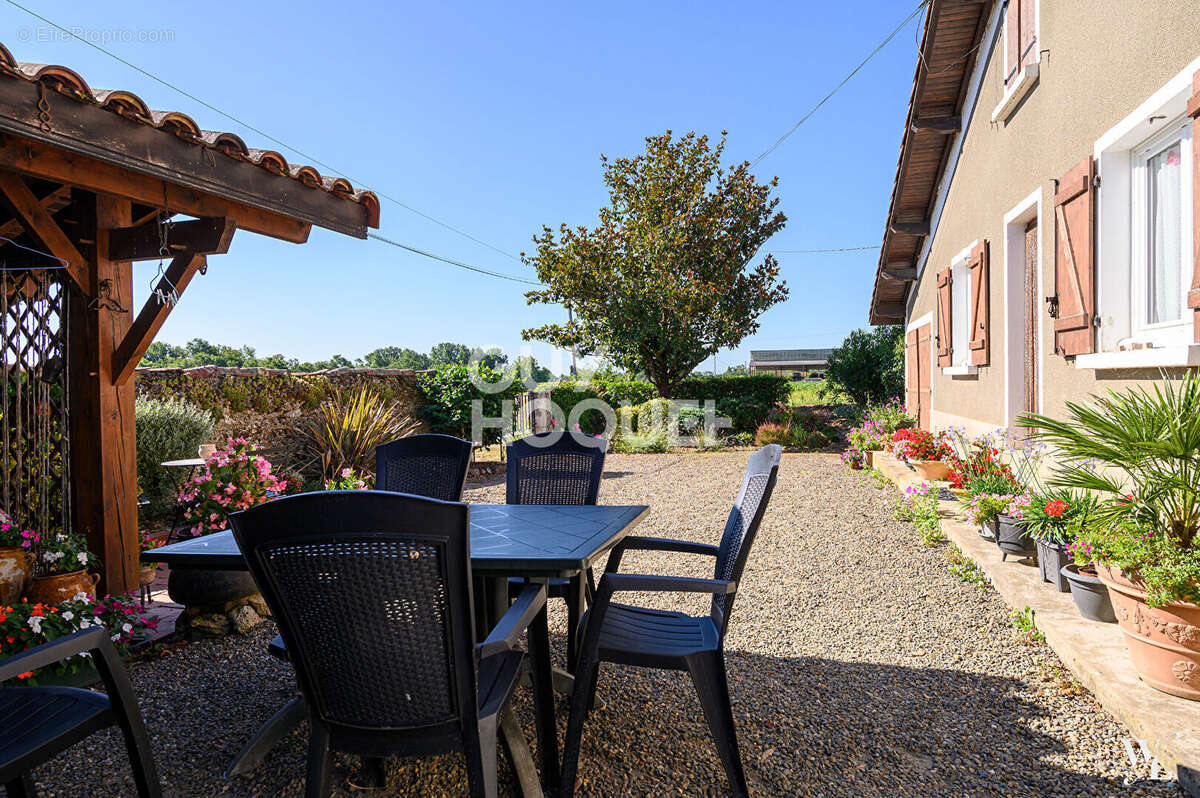 Maison à GRENADE-SUR-L'ADOUR