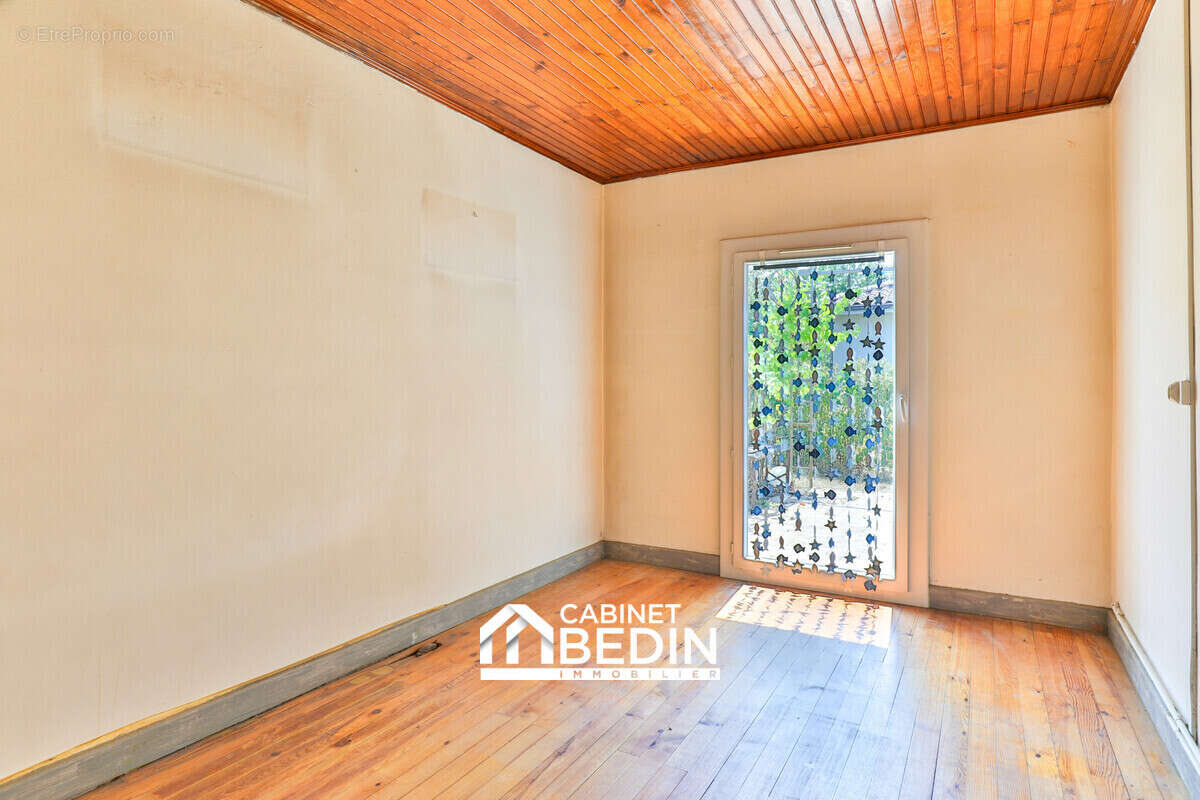 Maison 72 m² à Gujan-Mestras  - photo 7