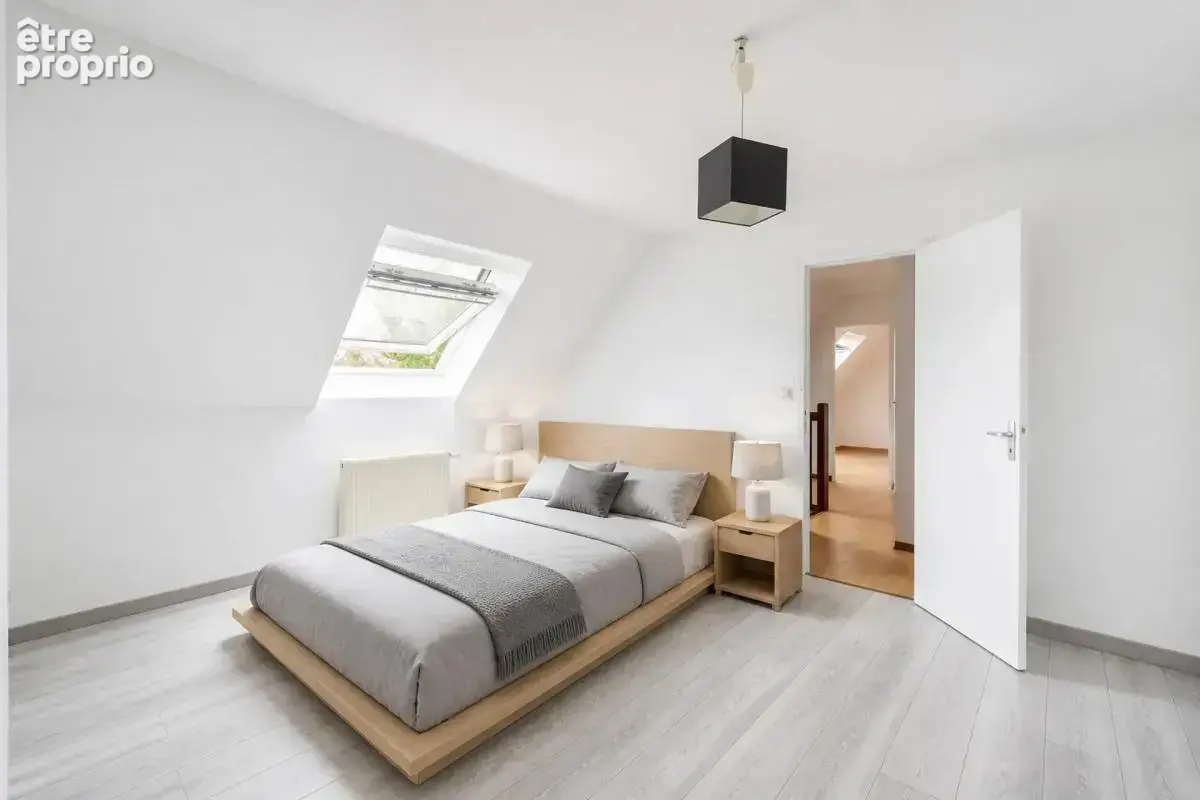 Maison de 6 pièces de 130 m² au Val d'Hazey - photo 12