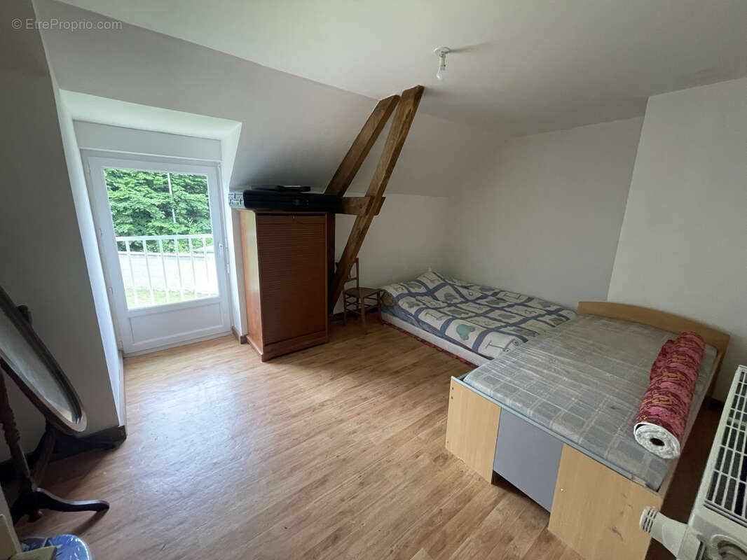 Maison à SAINT-HILAIRE-DU-HARCOUET