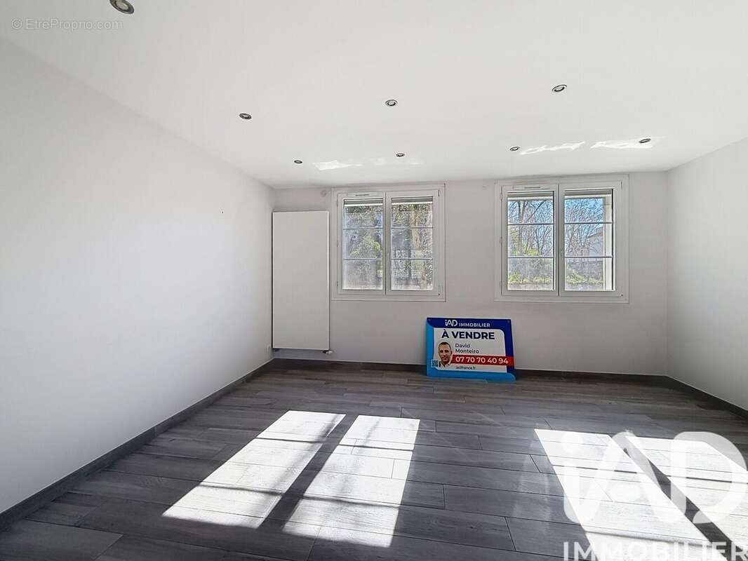 Photo 6 - Appartement à NANTERRE