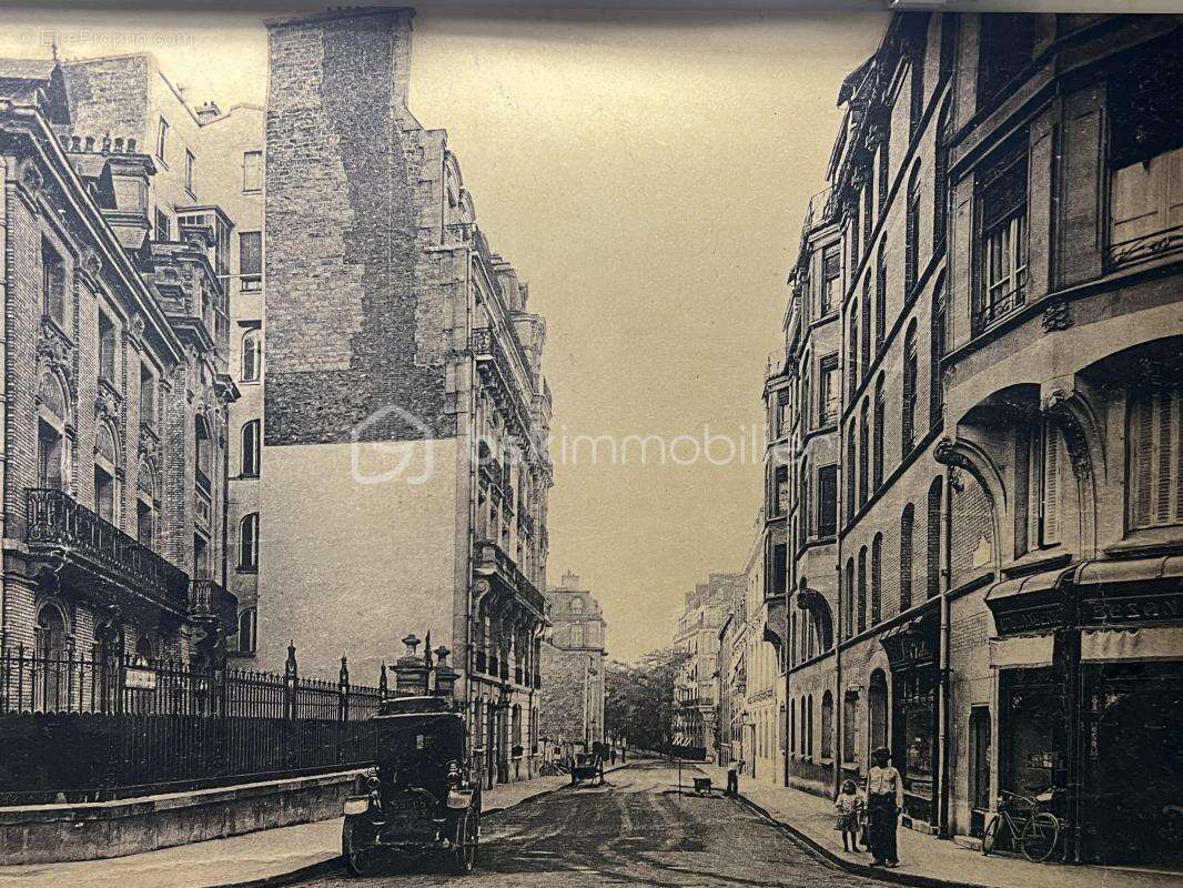 Commerce à PARIS-16E