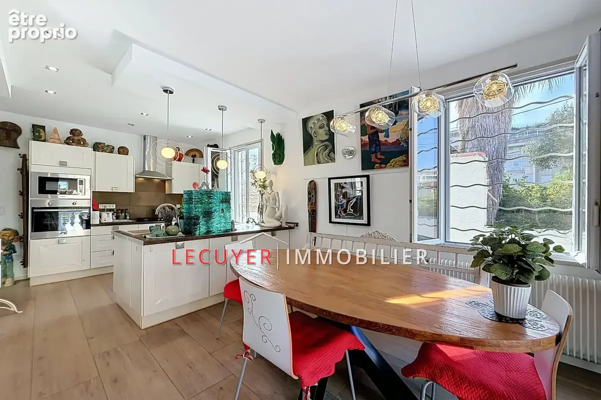 Photo Maison à Vallauris au prix de 665 000€