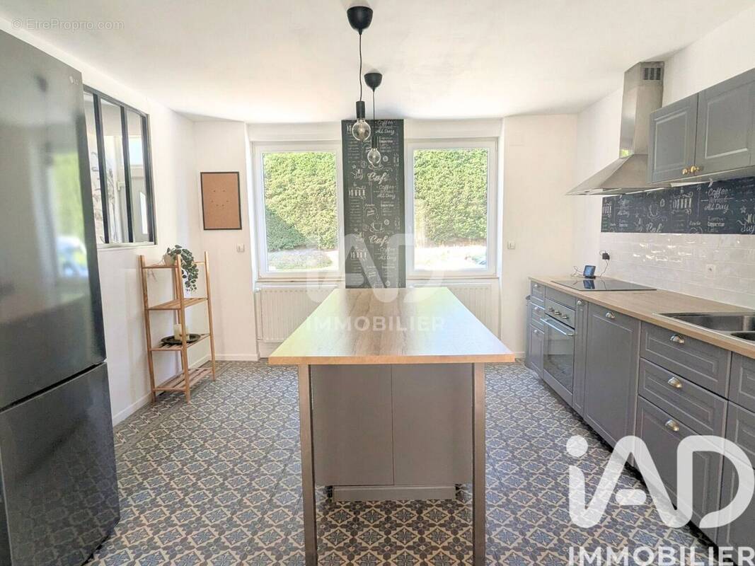 Photo 1 - Maison à ENNETIERES-EN-WEPPES
