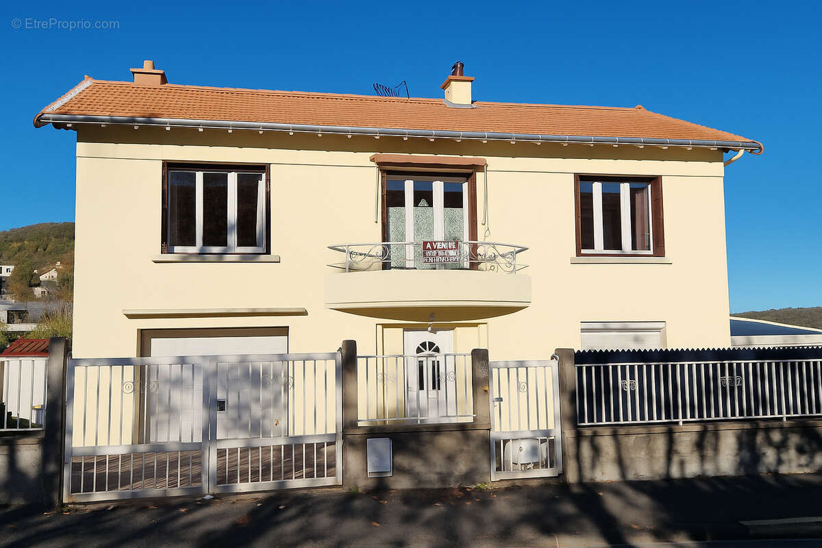 Maison à CLERMONT-FERRAND