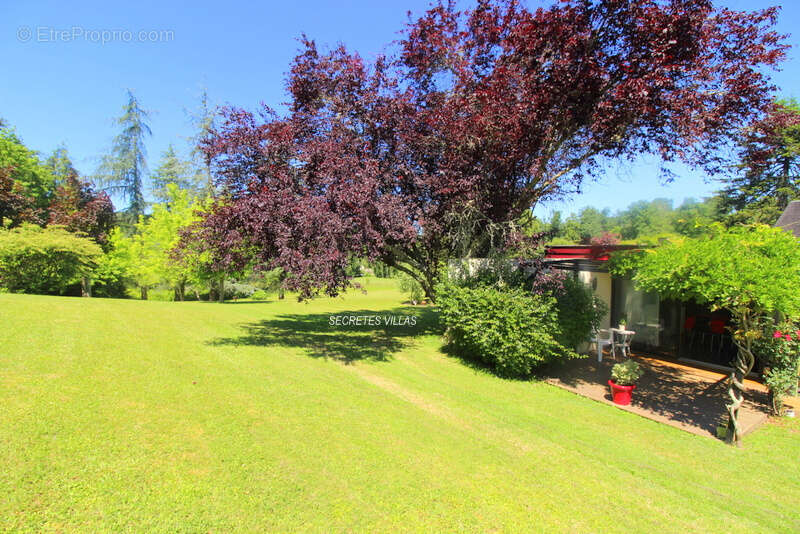 Maison à SALLEBOEUF