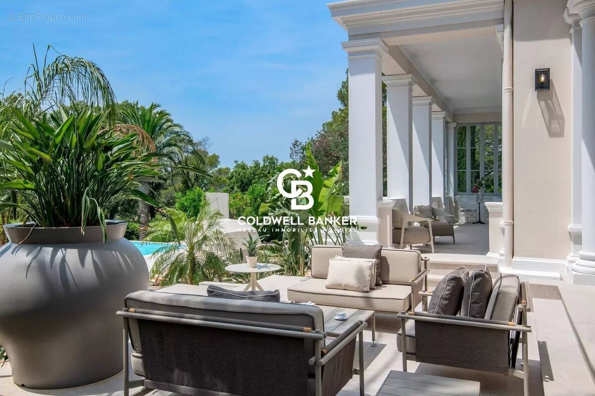 Maison à SAINT-RAPHAEL