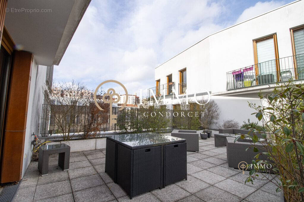Appartement à BOURG-LA-REINE
