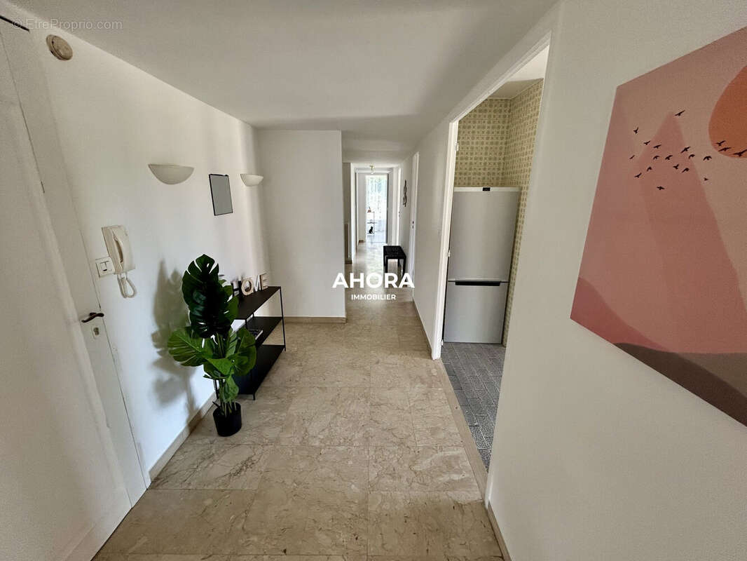 Appartement à MARSEILLE-9E
