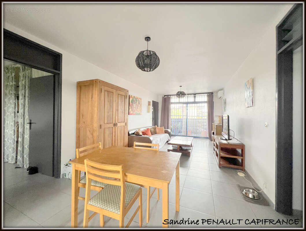A vendre a kourou (97310) un magnifique appartement t4 de 77 m² - au prix de 182000 € - photo 2