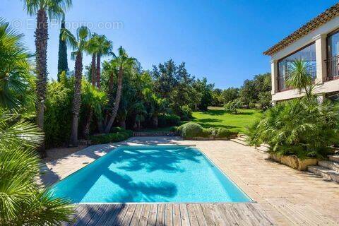 Maison à GRIMAUD
