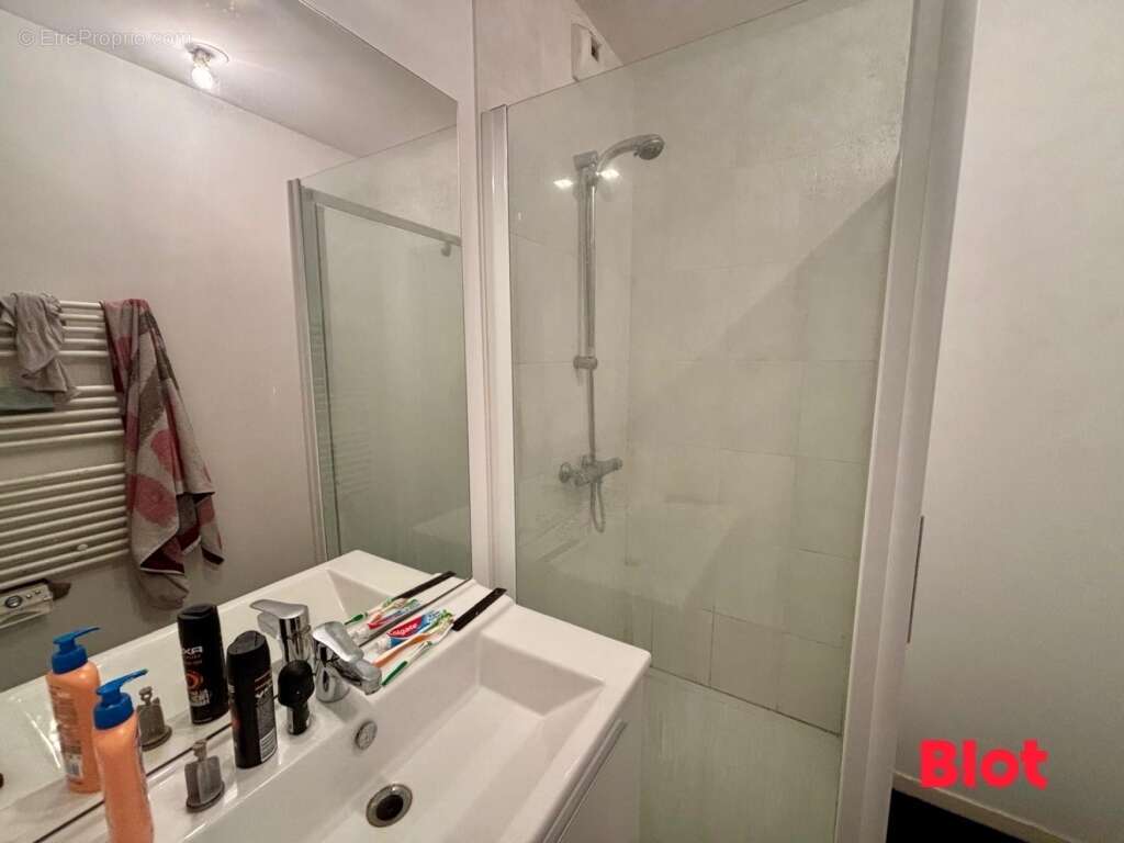 Appartement à CHARTRES-DE-BRETAGNE