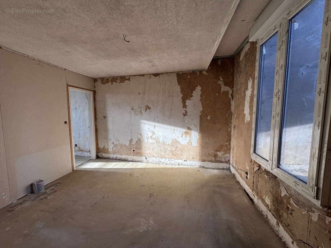 Appartement à SERMAIZE-LES-BAINS