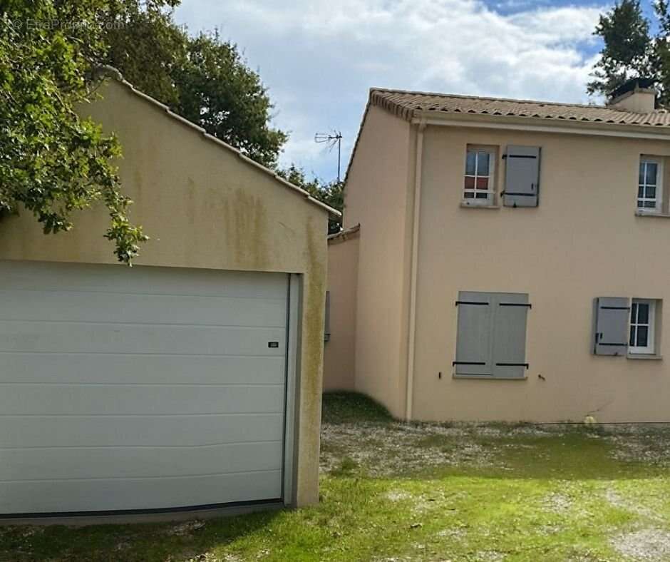 Maison familiale lumineuse avec suite parentale et grand terrain  1102 m2 - photo 6