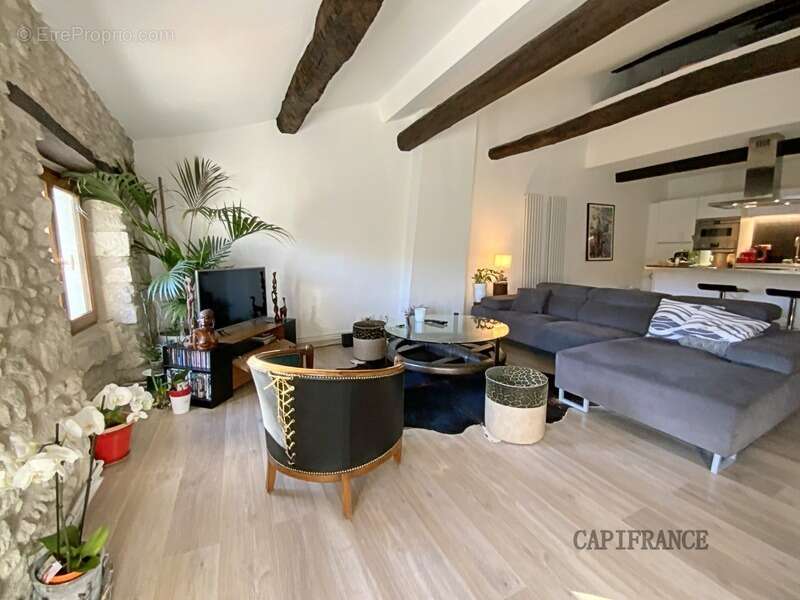 Maison à FORCALQUIER