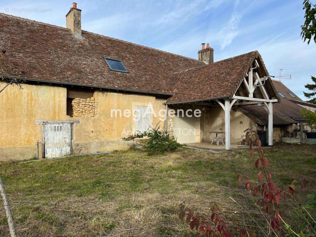 Maison à BEAUMONT-SUR-SARTHE