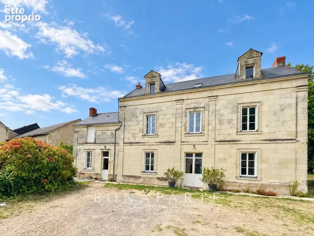 Maison à VILLEBERNIER