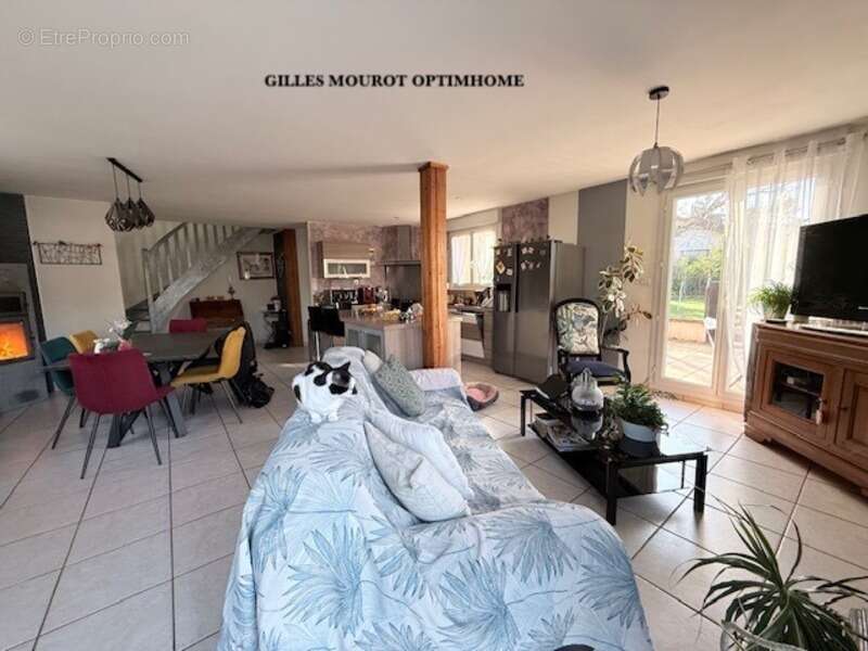 Maison à THAON-LES-VOSGES